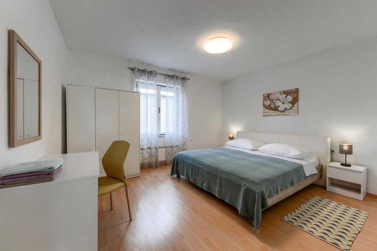 Apartman Klarin Zadar Bagian luar foto